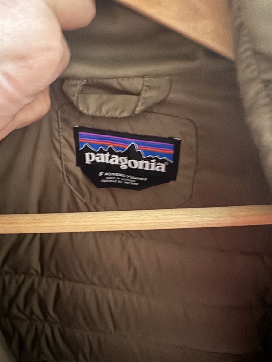 Patagonia Mäntel: Patagonia Down Puffer Jacket - Women's Small, Olive – Gebraucht aus Zürich von alieacelina 2