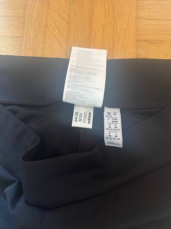 Leggings: Jogginghose Adidias Damen NEU – Nuovo (secondo la descrizione) da Basel venduto da Luise_p 2