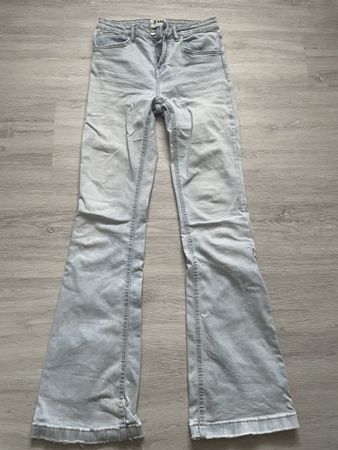 Jeans Bootcut Gr.34 Tally Weijl ab 1.-