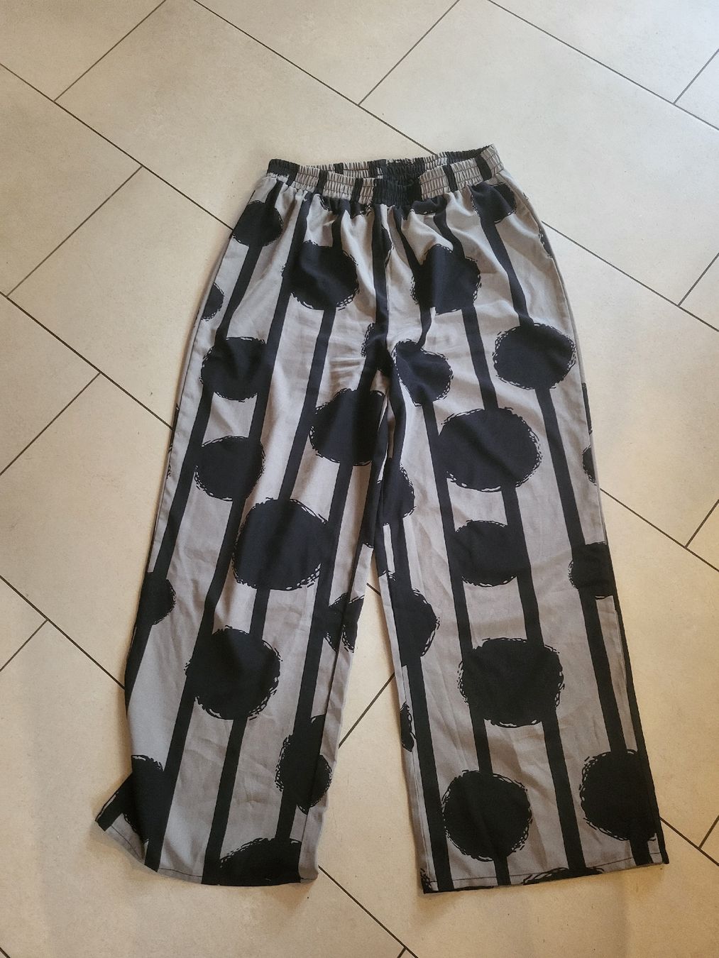 Pantaloni: Dünne elegante Hose XL – Nuovo (secondo la descrizione) da Enggistein venduto da Manuki_engg