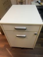 Rollcontainer weiss mit drei Schubladen gebraucht