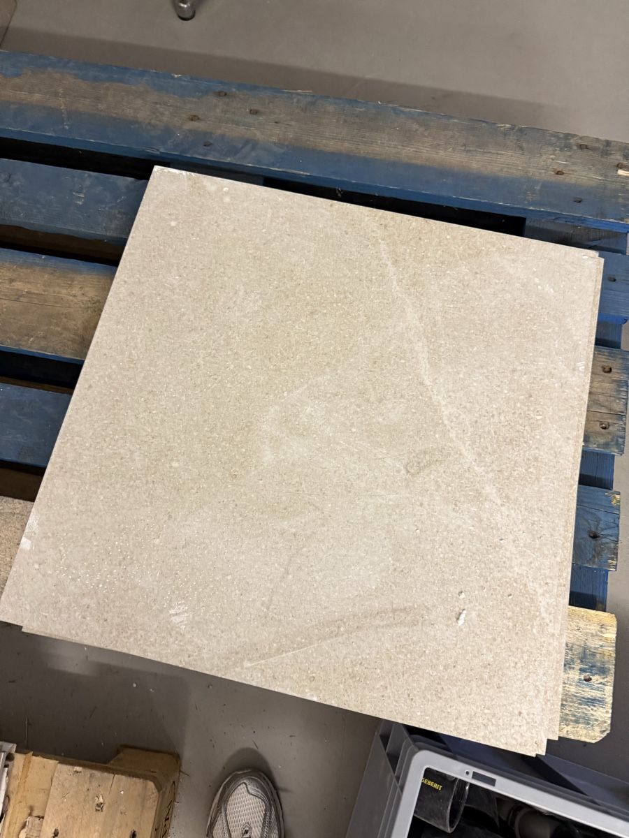 Rivestimenti per pavimenti: Restposten Keramik / Feinsteinzeug, ca. 20m2 – Nuovo (secondo la descrizione) da Münsingen venduto da vsko77 1