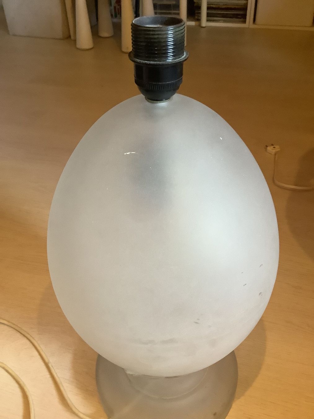 Lampade: Lampe en verre givré – Usato da Epalinges venduto da janvs 1