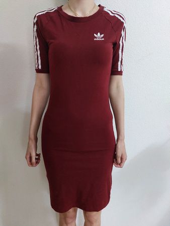 Adidas Kleid Dunkelrot