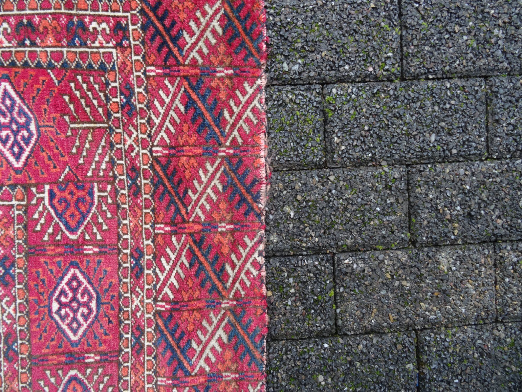 Tapis: schöner alter Teppich ca. 116 x 120 cm – Défectueux à Lupfig par JUTA09 2