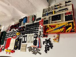 LEGO Konvolut Eisenbahn Spezialteile, Motoren, Kupplung usw