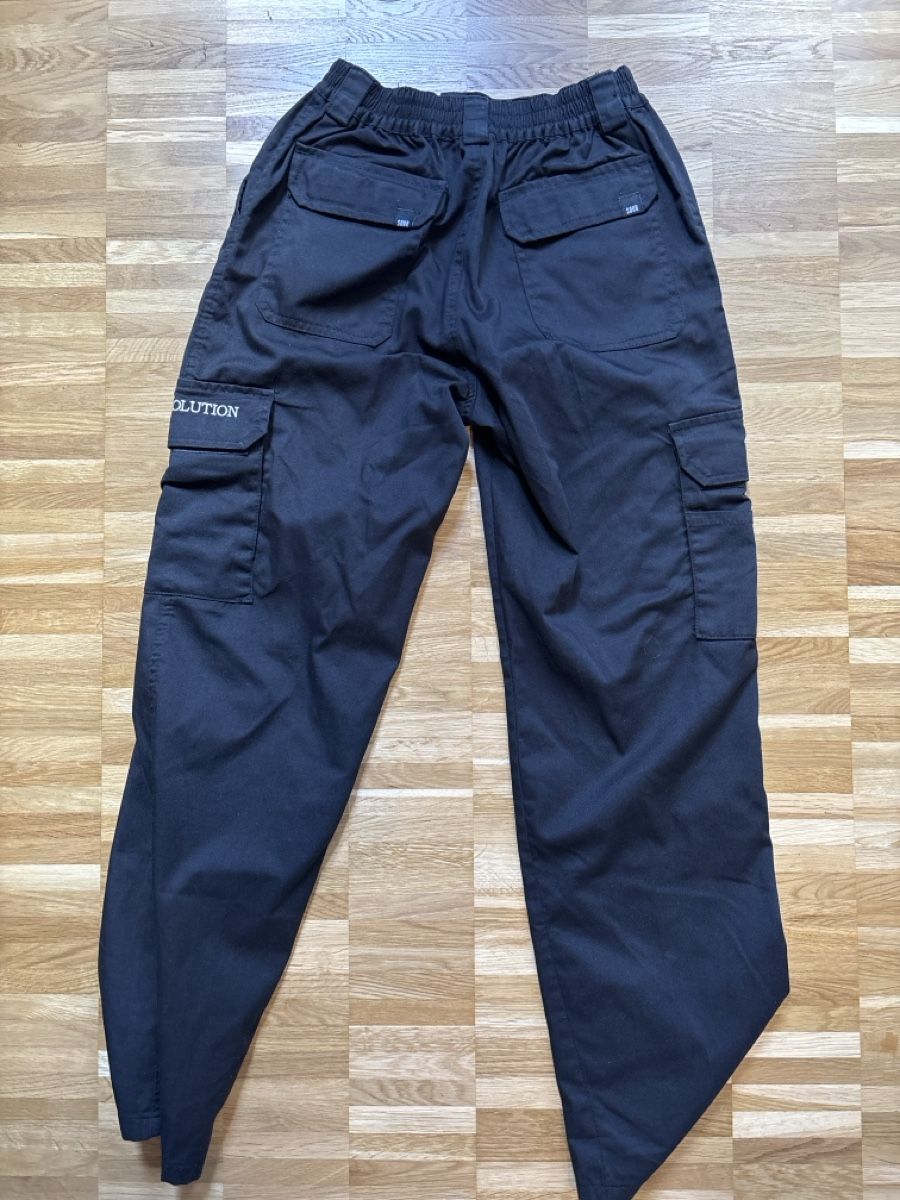 Pantalons: Sour Solution Cargo Pants – D'occasion à Zürich par lou_tk2w 2