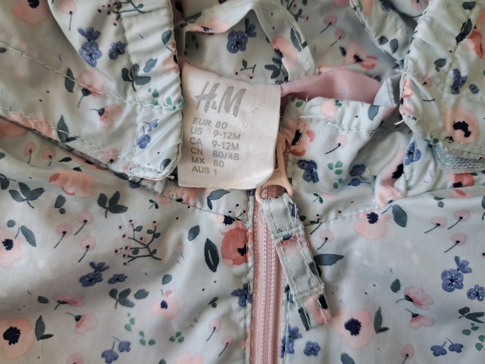 H&M Giacche & Cappotti: H&M Baby Übergangsjacke Gr. 80 mit Blumenmuster – Usato da Olten venduto da Zorica_7 1