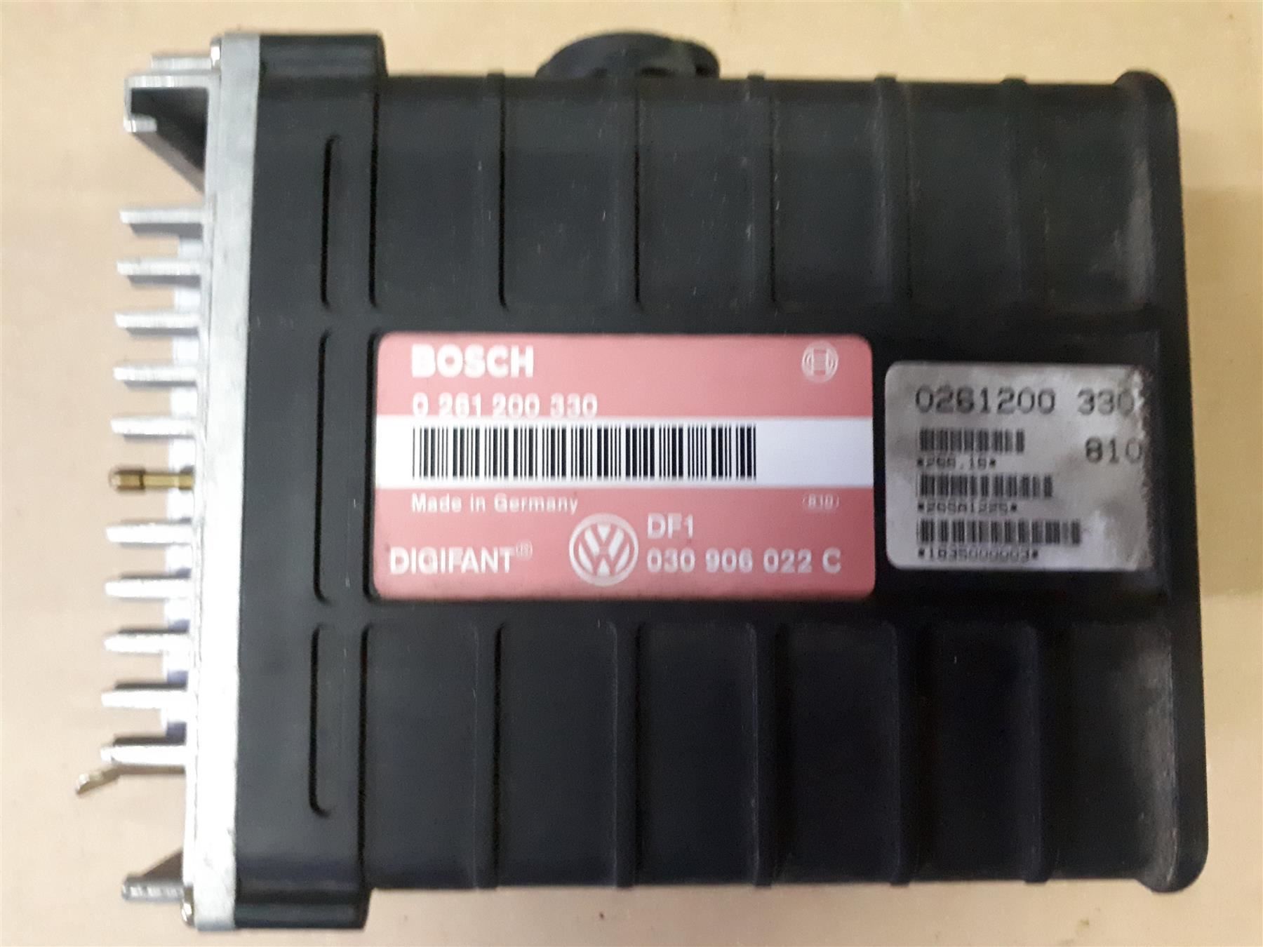 VW Tutti pezzi di ricambio auto: VW Polo G40  Steuergerät – Usato da Ibach venduto da Zingi73