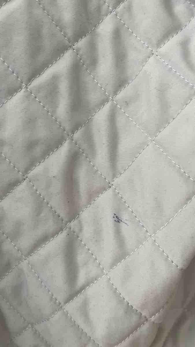 Vestes: BS Blue Side Damen Steppjacke hellgrau Grösse M – D'occasion à Zürich par Leoniemarcia 4
