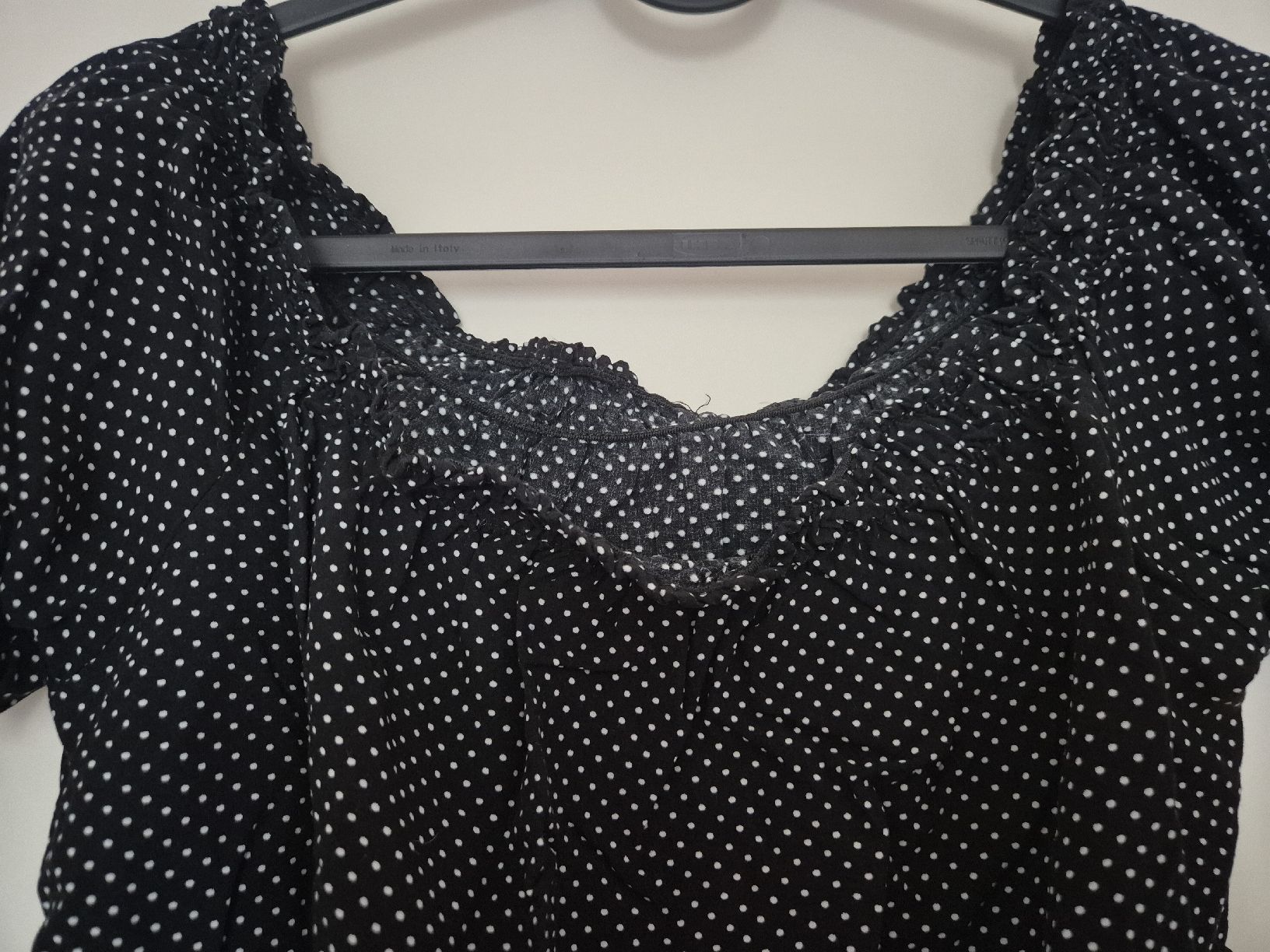 Tops: Schwarzes Pünktli Top – Neuf (Voir description) à Aesch BL par sar_j59l 2