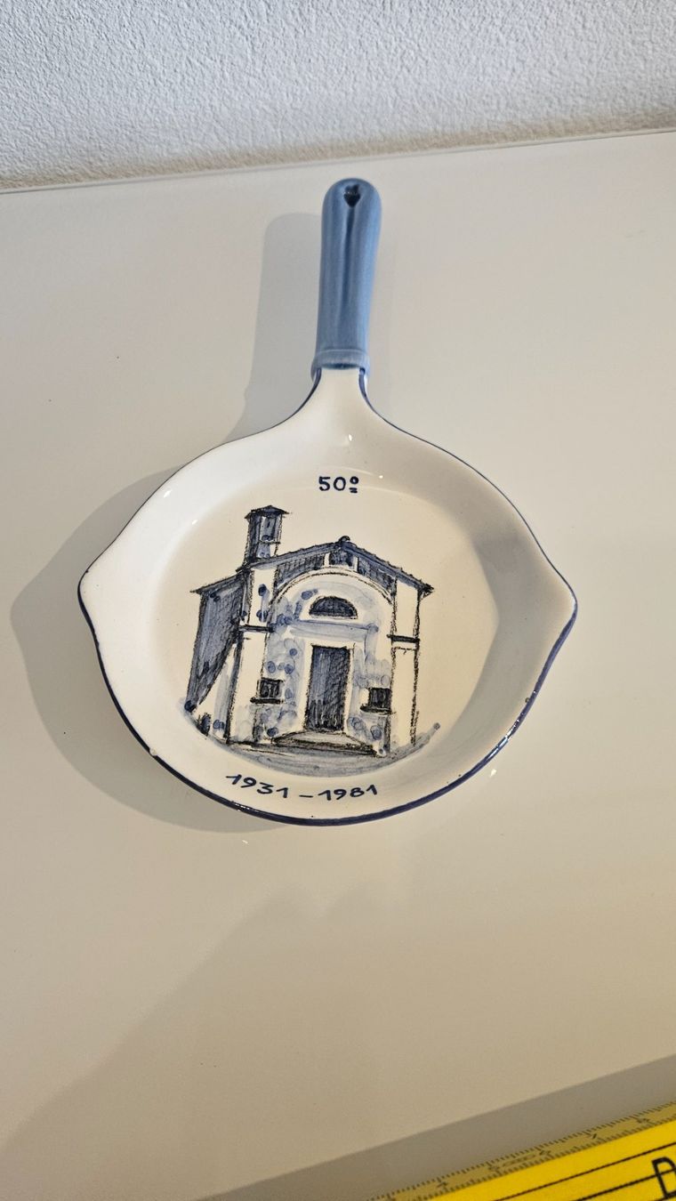 Assiettes: Appoggia mestolo 50° 1931-1981 – D'occasion à Melano par H-Sara