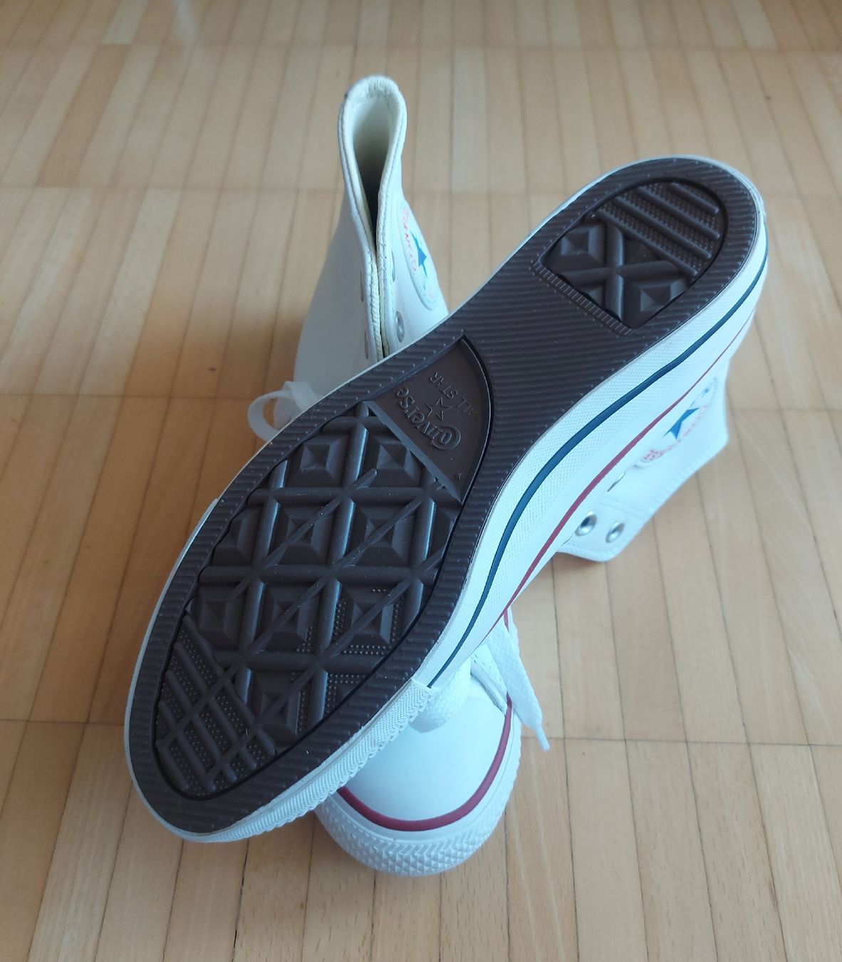 Converse Scarpe da uomo: Converse, Leder, weiss, Gr. 39 – Usato da Oberengstringen venduto da PaolaDe 4