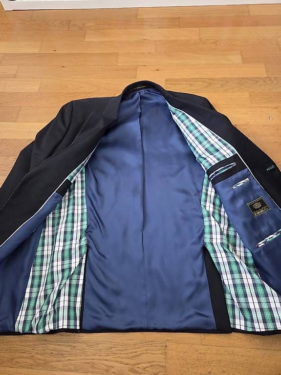 Giacche: Camp David Blazer – Usato da Selzach venduto da Cosma4 3