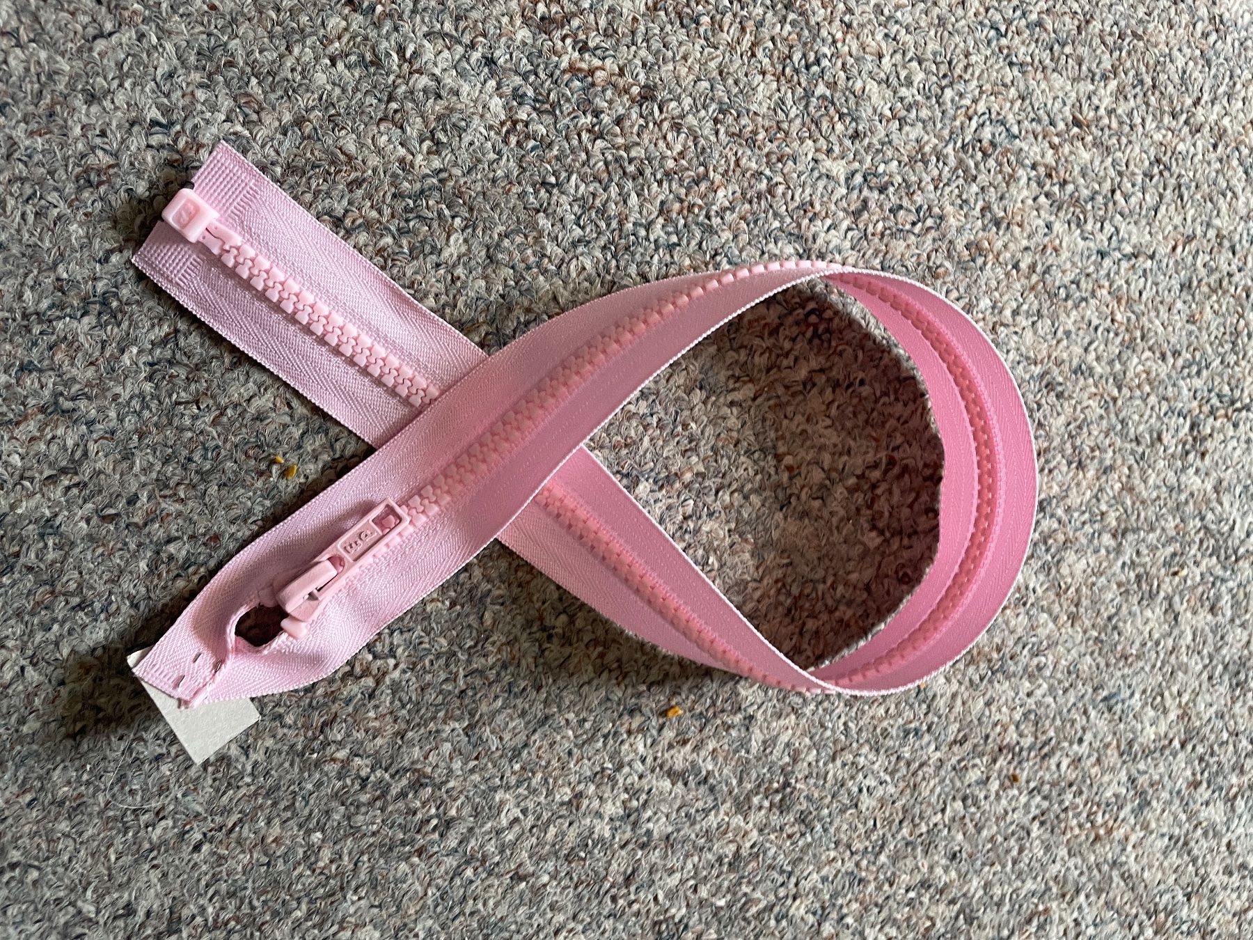 Stoffe: Reissverschluss rosa teilbar 55 cm 120 – Neu und originalverpackt aus Buchs SG von Billikatze5