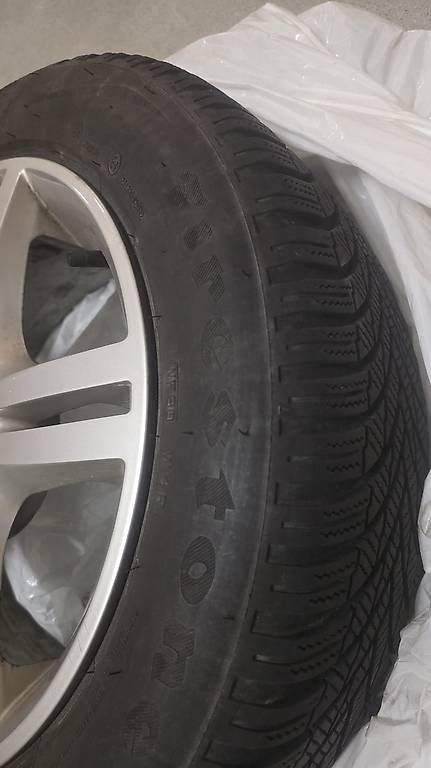 Firestone Pneumatici & Ruote complete: Pneus hiver sur jantes – Usato da Fribourg venduto da cocochamp 1