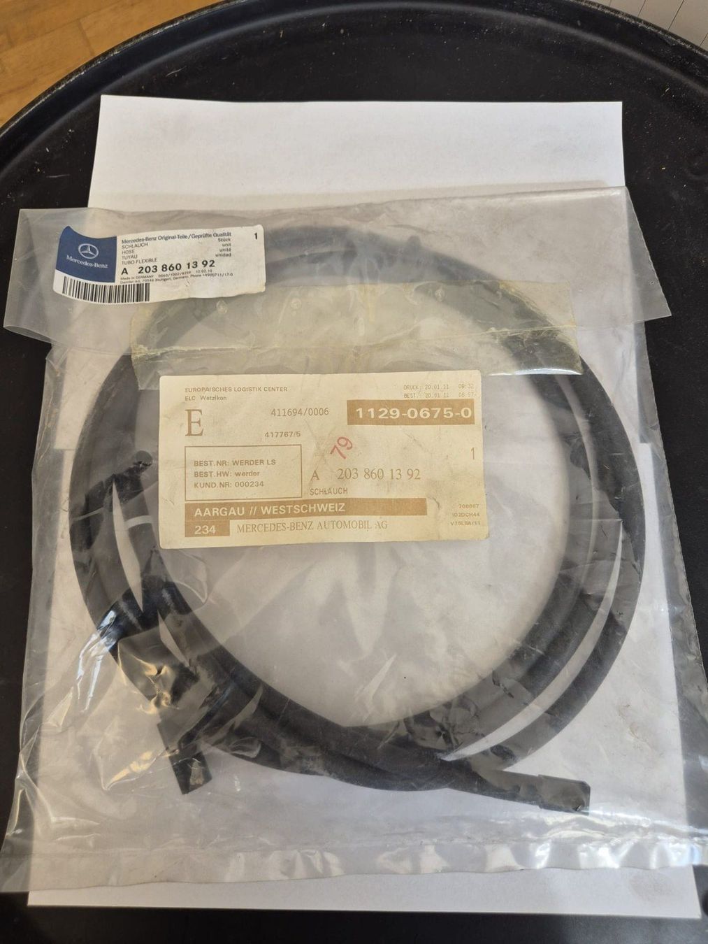 Mercedes-Benz Alle Autoersatzteile: Original Mercedes Scheibenwaschschlauch – Neu und originalverpackt aus Fällanden von SwissClassicCar