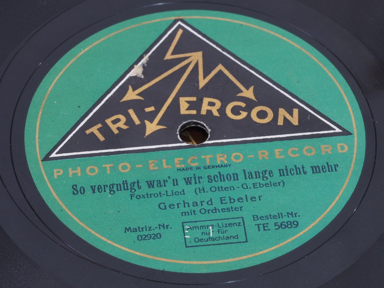 Schallplatten: DISQUES 78 TOURS – Gebraucht aus Lausanne von Leag