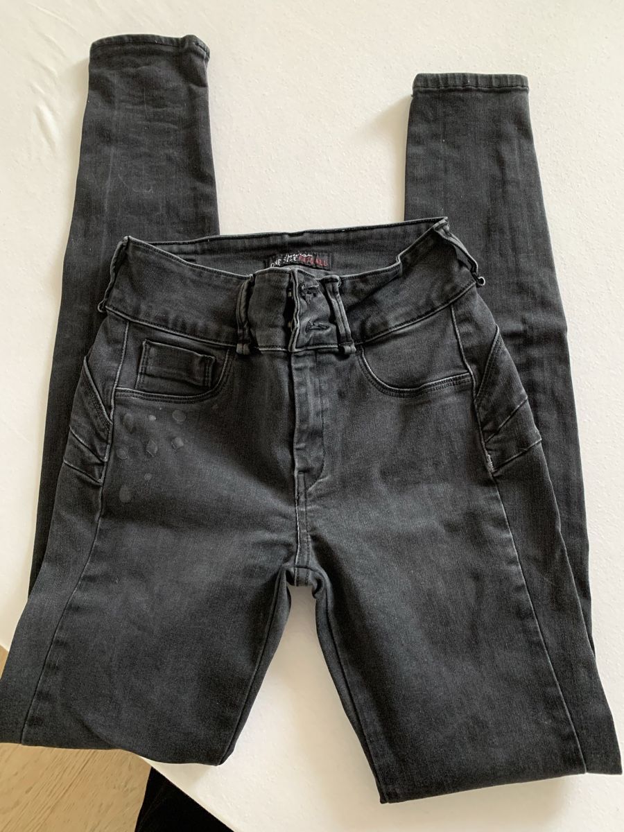 Hosen: Tiffosi Hose Dame One Size – Gebraucht aus Urdorf von lil_bw7r