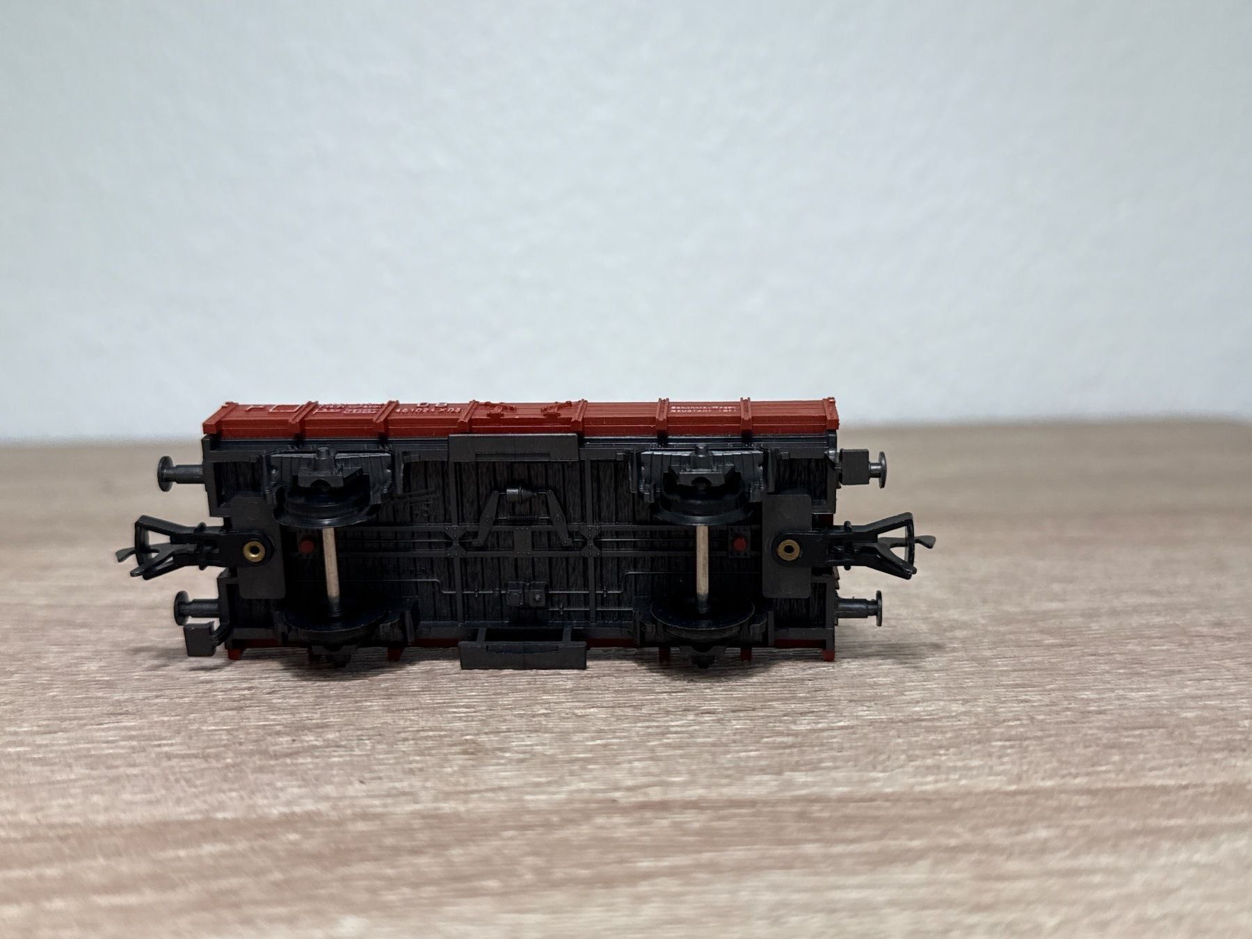 Fleischmann Modellini di ferrovie: Fleischmann Güterwagen H0 (283) – Usato da St-Aubin-Sauges venduto da Lo_Go 4