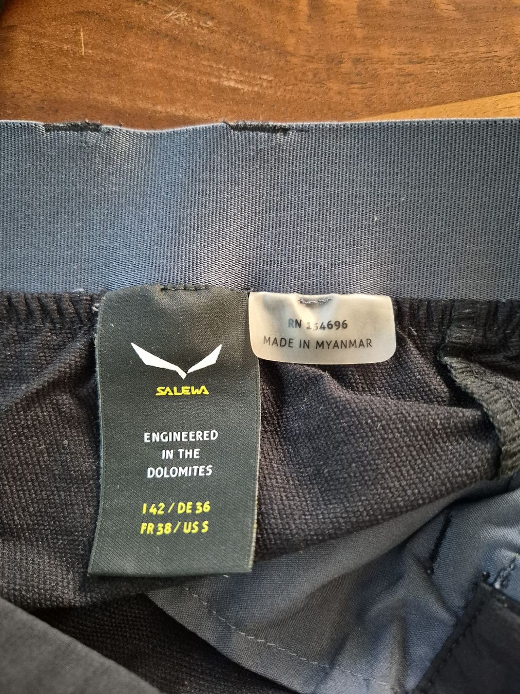 Pantaloni: Wanderhose Salewa (Zip) – Usato da Stans venduto da STOlivia 4