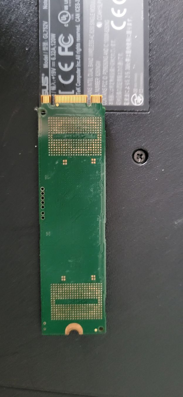 Harddisks: 256gb sata ssd – Gebraucht aus Waldstatt von Durstigog 1