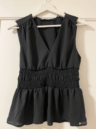 Guess Top, schwarz, ärmellos, Grösse S