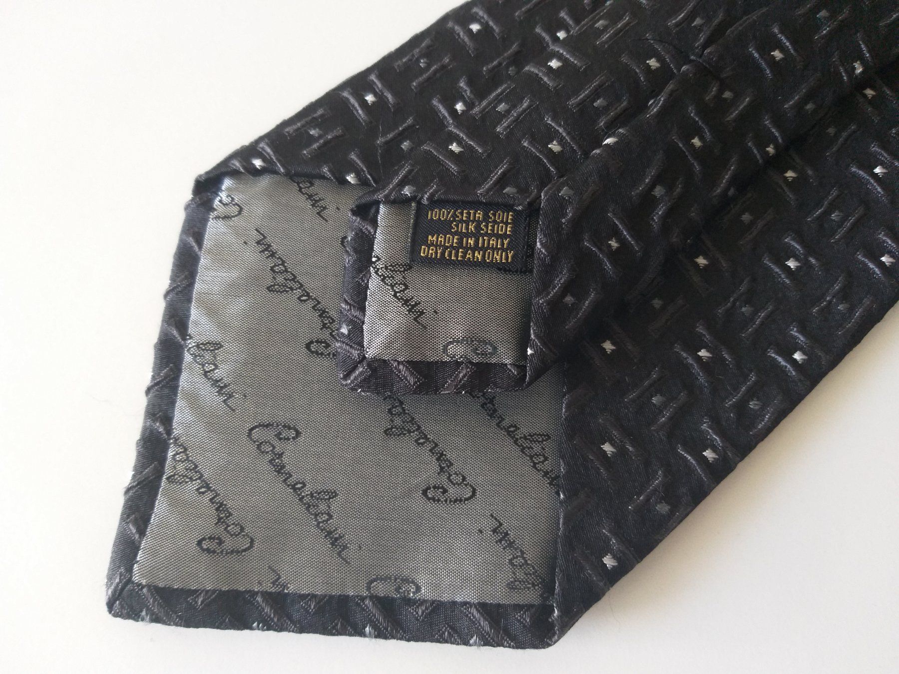 Cravatte: CORNELIANI Cravate en soie / seiden Krawatte – Usato da Cossonay-ville venduto da Super-Price-Quality 4