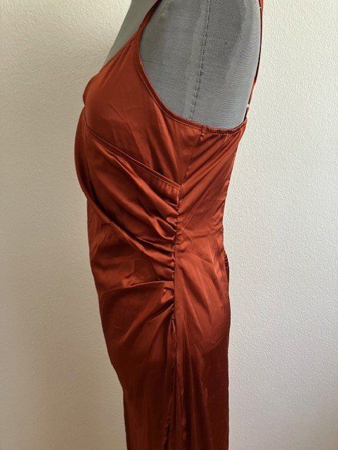 Shein Vestiti: Robe longue satinée , élégante et chic, T.L – Usato da Marin-Epagnier venduto da rchouchouu 2