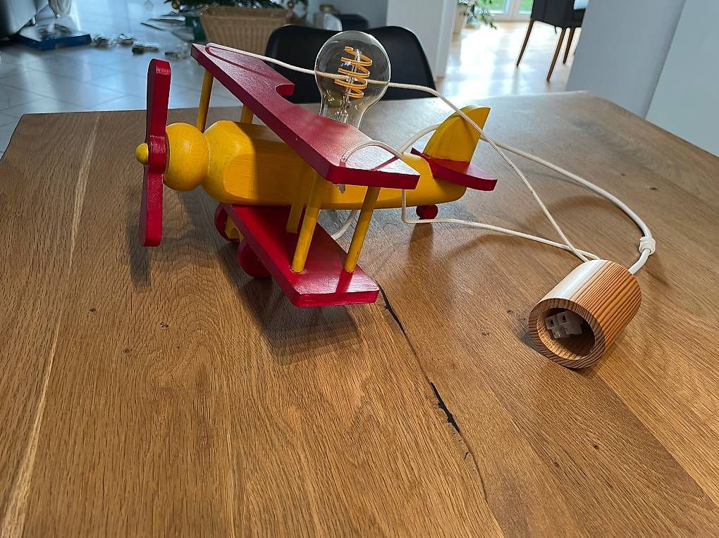 Lampes: Zimmerlampe Flugzeug – D'occasion à Gachnang par Liv014 3