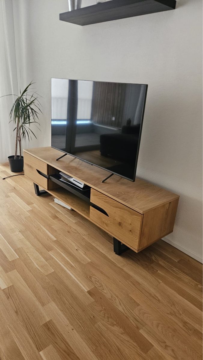 Conforama TV Möbel: TV Möbel Tiffany – Gebraucht aus Oensingen von Jamie21399