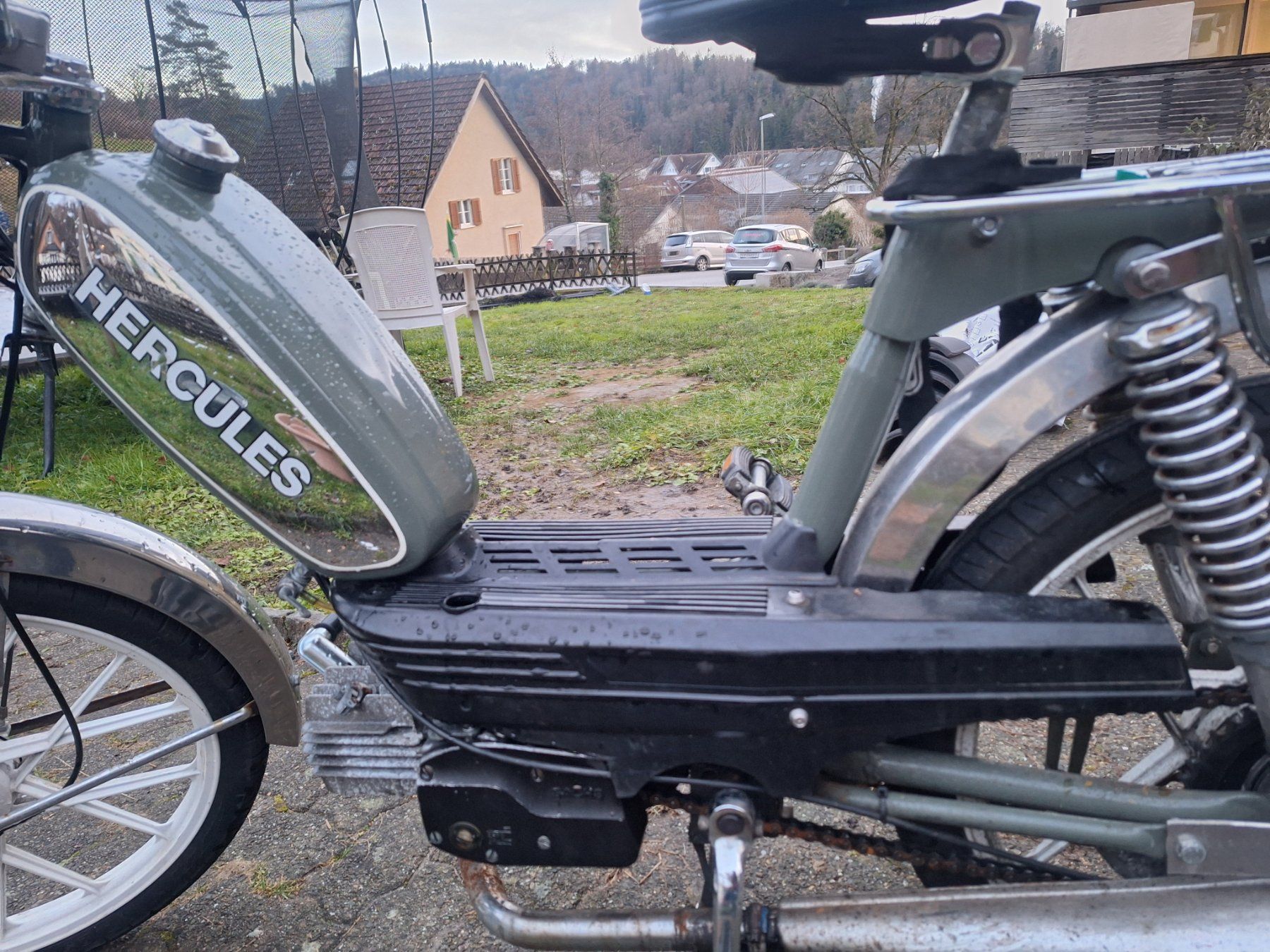 Sachs Ciclomotori: Sachs Herkules mit Ausweiss – Usato da Rikon im Tösstal venduto da Redmona 4