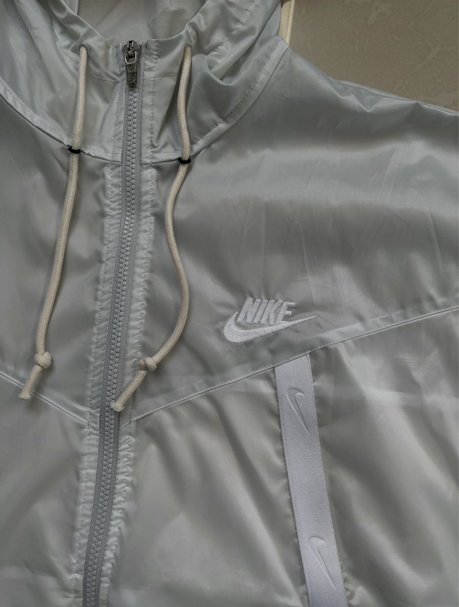 Nike Giacche: Nike Windbreaker weiss (M) – Nuovo (secondo la descrizione) da Erlen venduto da Ale_TCG 1