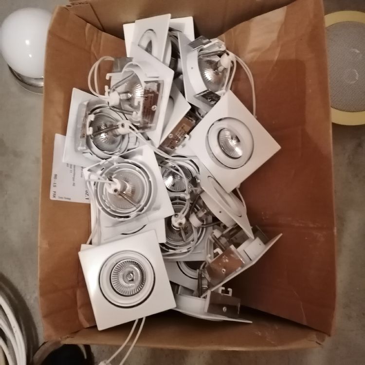 Gebrauchte und neu diverses elektro material 3