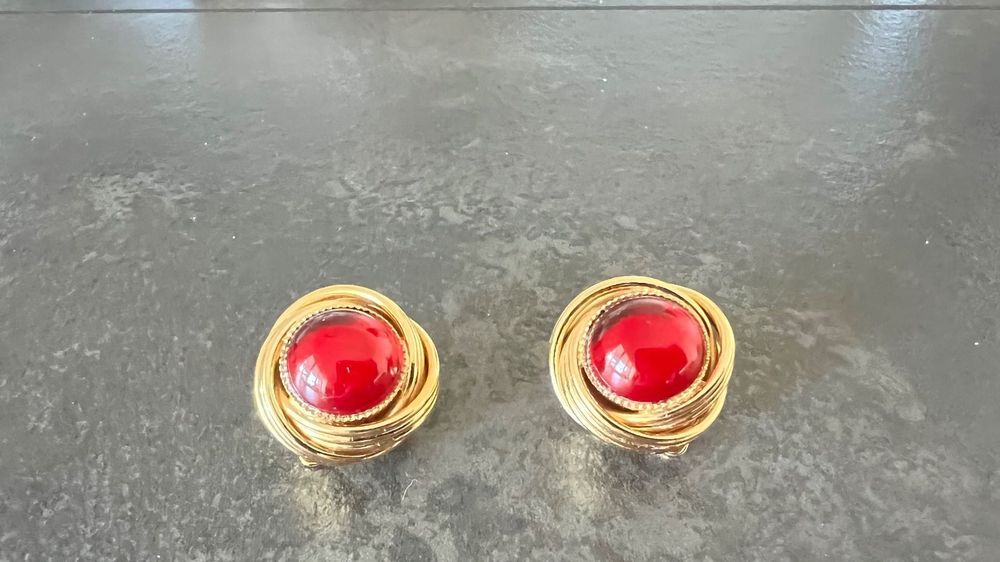 Boucles D'oreilles Vintage Plaqué Or Jaune Avec Décor Godron - Fermoir Clou (puces)