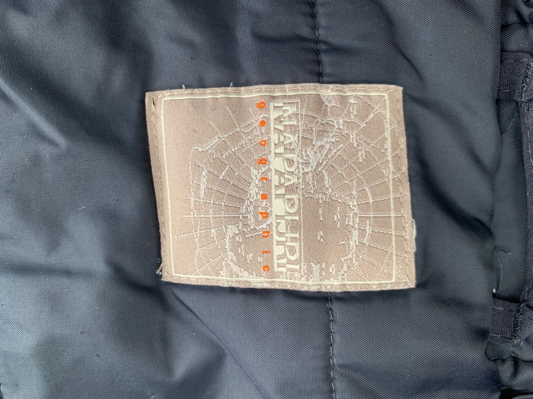 Napapijri Jacken & Mäntel: Napapijri   Winterjacke Jung  162 – Gebraucht aus Lugano von Edera49 7