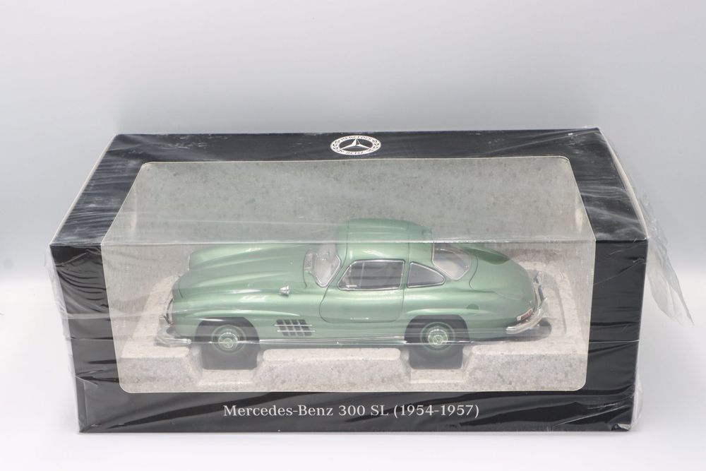 Auto a escala Mercedes-Benz 300 SL 1954 1:24