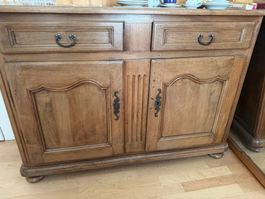 Buffet aus Holz