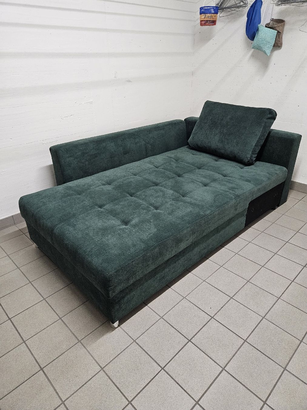 Sofas: Grünes Sofa – Gebraucht aus Stäfa von Stom 1