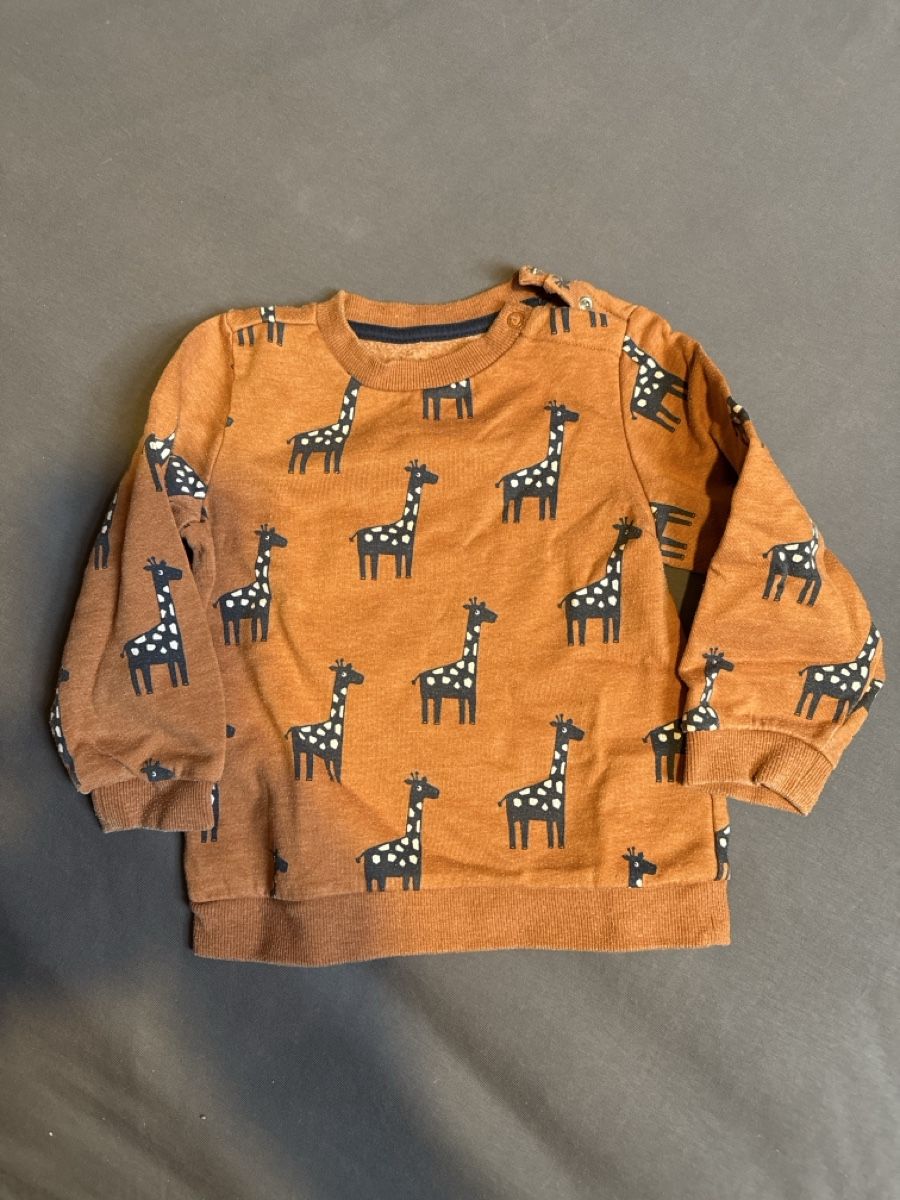 C&A Pullover & Sweatshirts: pulli gr 98 – Gebraucht aus affoltern am albis von anj_yb2x