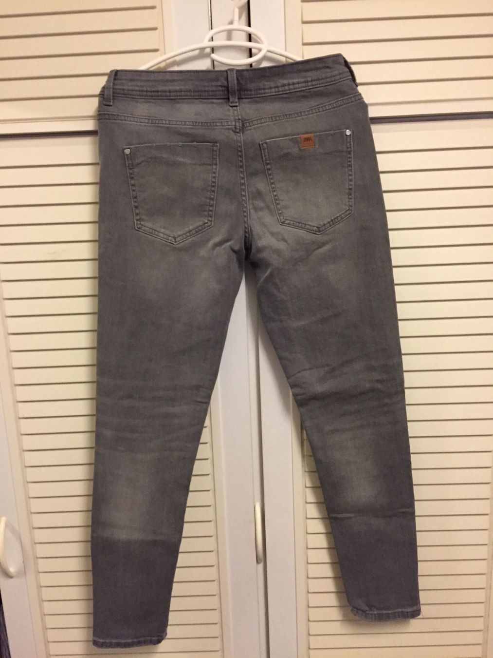 Zara Jeans: Zara Jeans Grösse 36 – Usato da Basel venduto da Robyn20 1