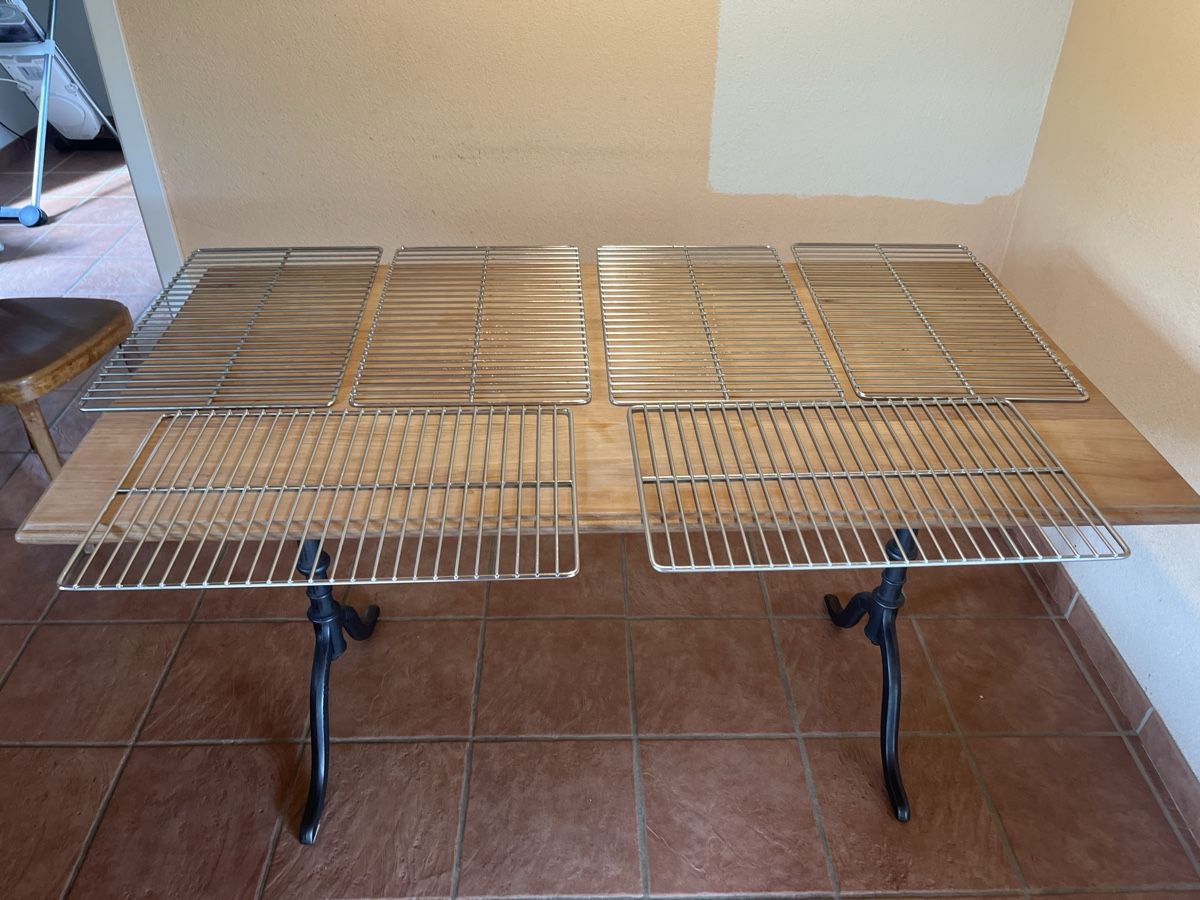 Elettrodomestici da cucina: 6 x 1/1 Gitterroste robust – Usato da Dittingen venduto da Cervolino77