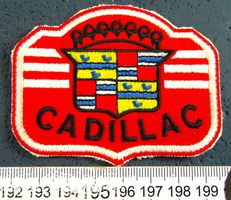 CADILLAC AUTO LOGO GESTICKT AUFNÄHER MIT LEIM VINTAGE
