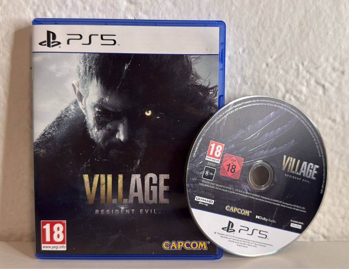 Sony Giochi: Resident Evil Village PS5 - Game Disc and Case – Usato da Ehrendingen venduto da bubulence