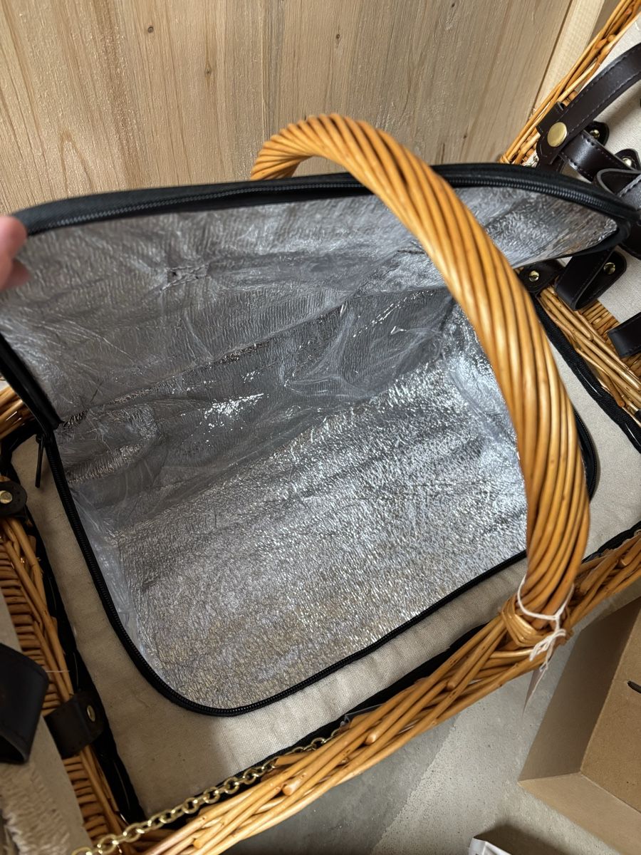 Sonstiges für Haushalt & Wohnen: Picknickkorb – Neu und originalverpackt aus Flums von mic_p28w 6