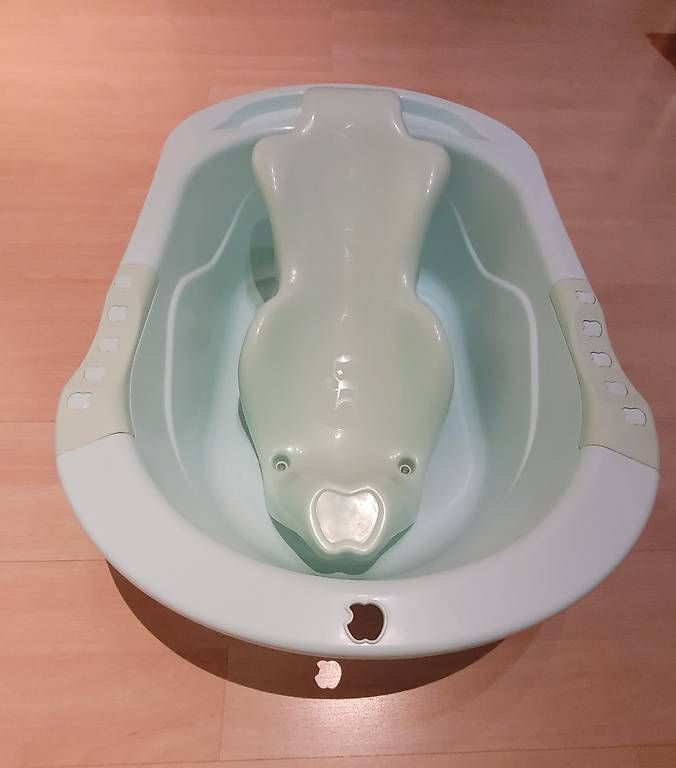Badewannen: Baby Badewanne mit Einsatz – Gebraucht aus Niederbipp von Rubhino5 1