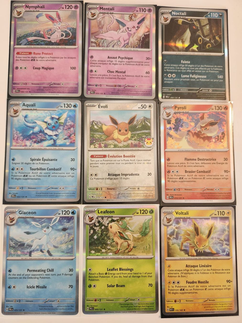 Pokémon Cartes à collectionner: Pokemon evoli + evolution – D'occasion à Nyon par jer_7wnn