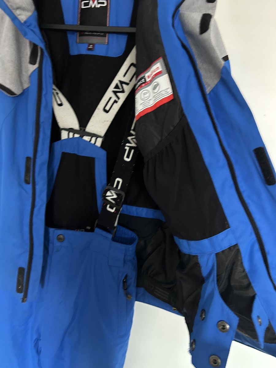 CMP Lotti di vestiti: CMP Ski Suit - Jacket and Trousers /9-11 ans – Usato da Marin-Epagnier venduto da Kty_1907 2