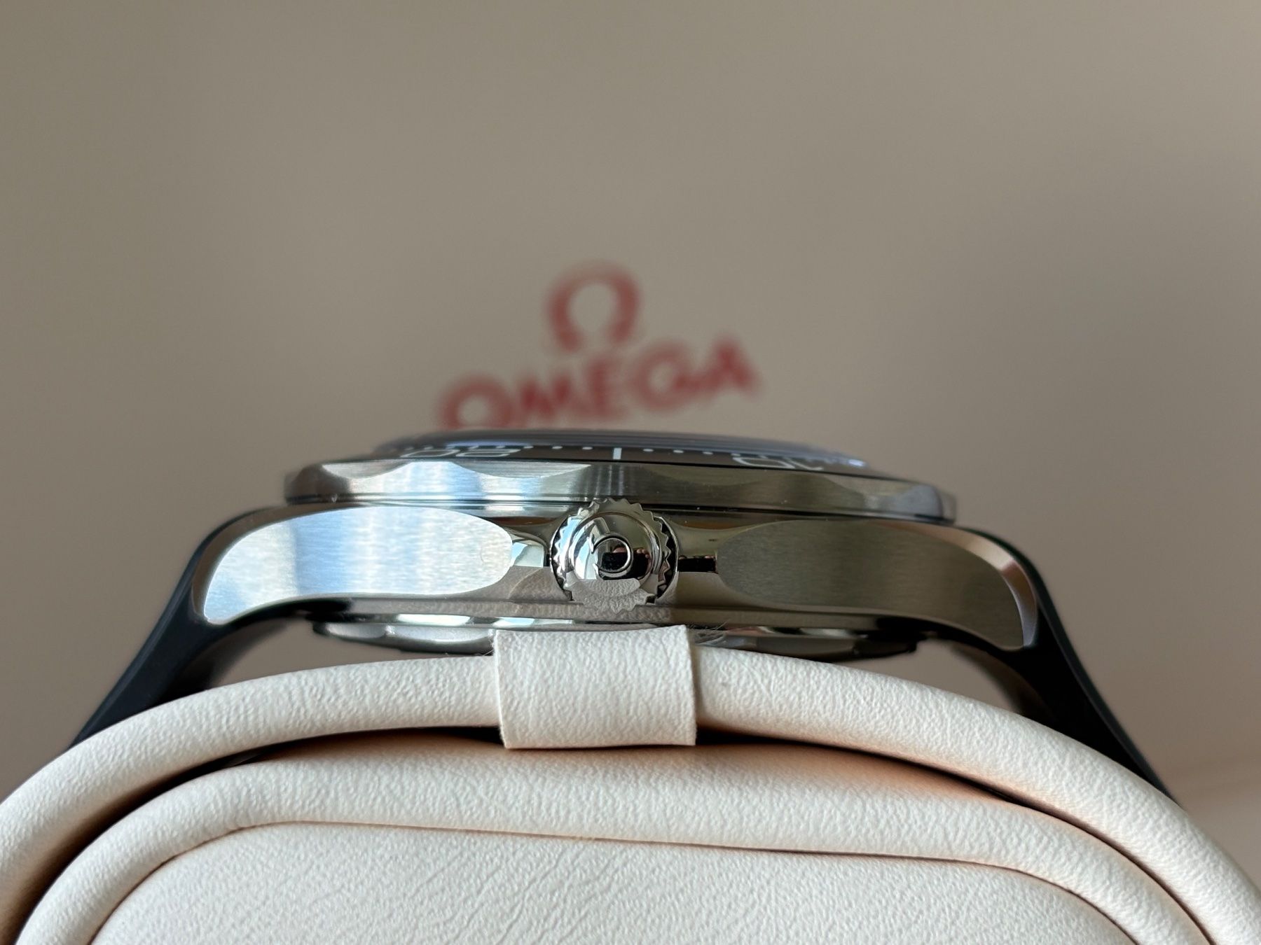 Omega Uhren: OMEGA Seamaster Diver 300M No Date Fullset – Neu (gemäss Beschreibung) aus Birsfelden von Mynos 9