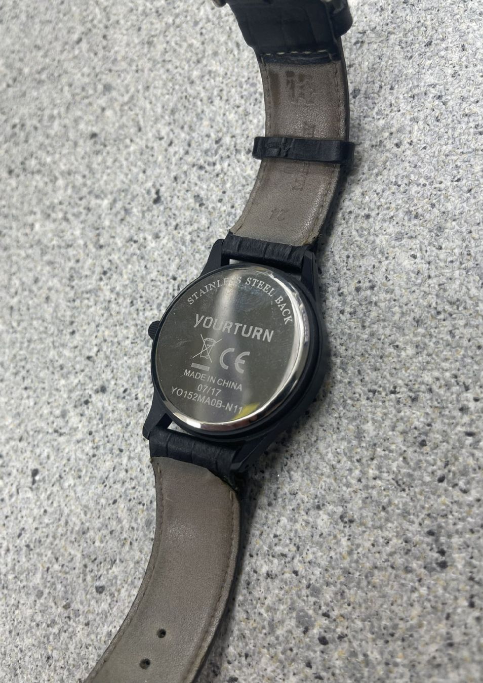 Montres: Uhr Yourturn – D'occasion à Degersheim par BA_Degersheim 1